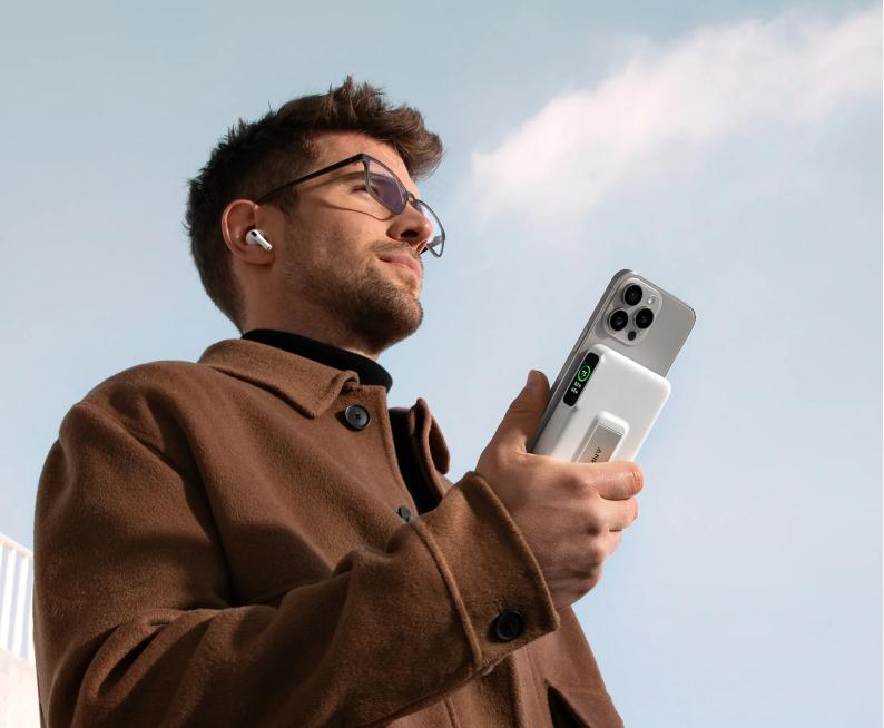 4 Best Travel Chargers 2025 for Phones, Laptops & More